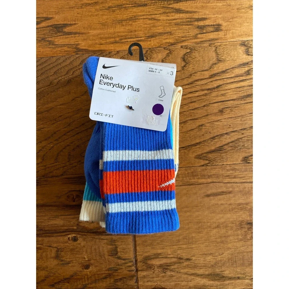 Nike Everyday Plus Cushioned Crew Socks 3-Pack Blue Cream DX7665-904 Youth 3Y-5Y